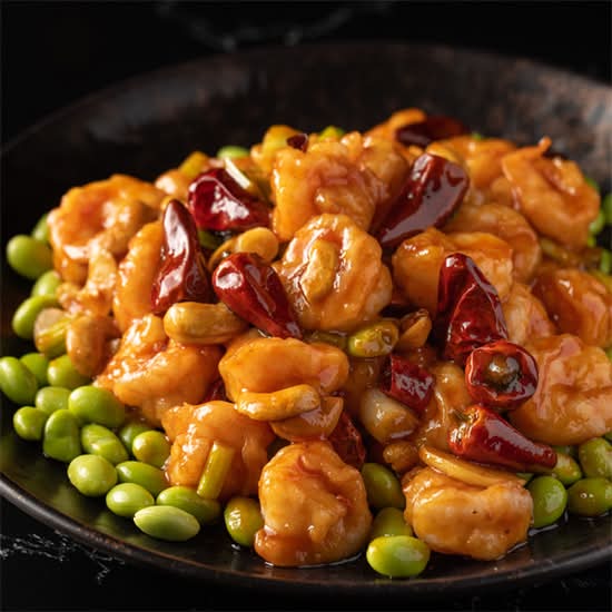 宫保腰果虾球 Shrimps & Peas w/Chili Soy Sauce